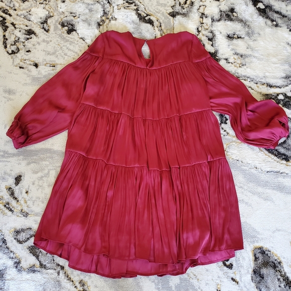 SOLD!!! Banana Republic dress - Picture 11 of 14